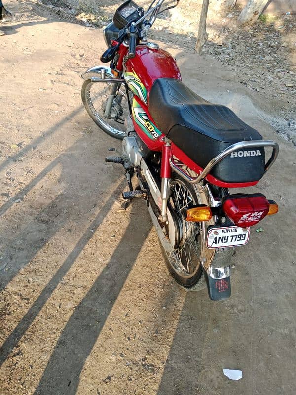 Honda CD70 22/23 all Punjab number 03096571032 3