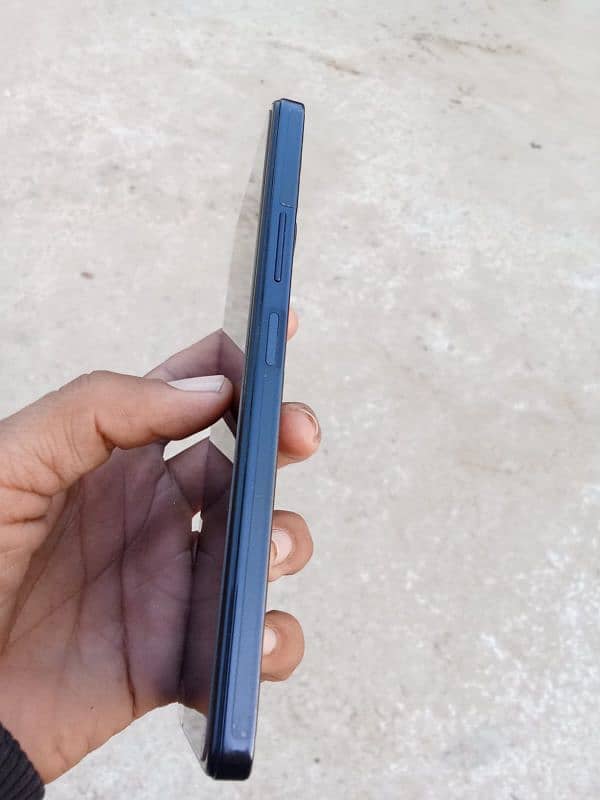 Infinix note 30 8/256 3