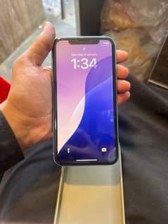 iPhone XR for sale 64gb battery health 86