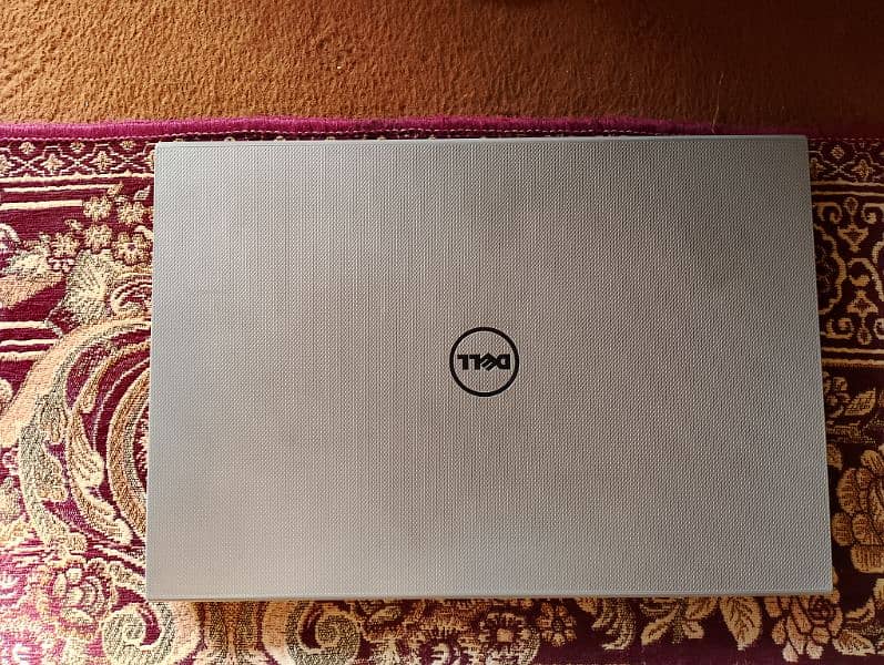 Dell Inspiron 15 (3878), core i5, 5th gen 1