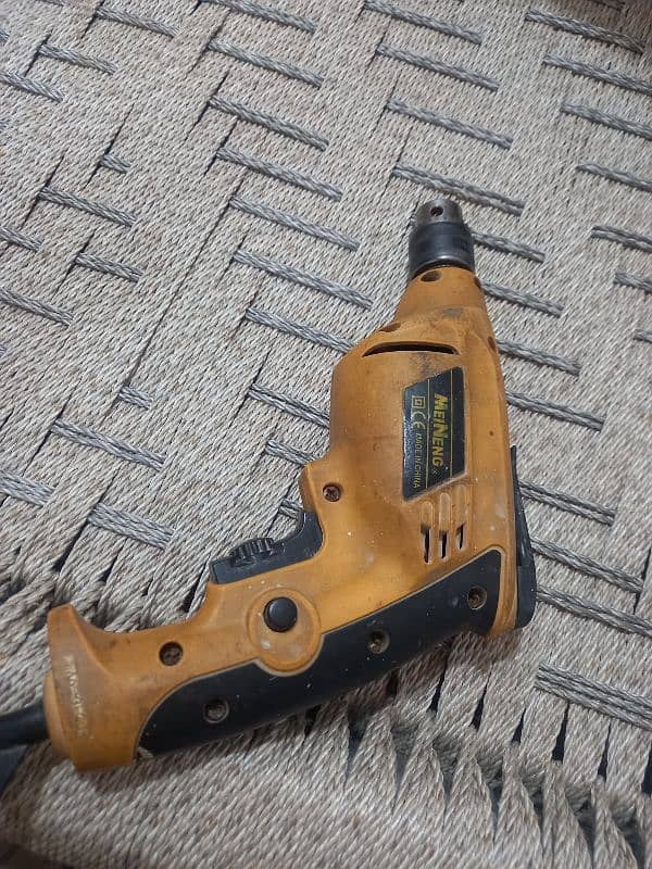 Drill machine good condition for sale 1