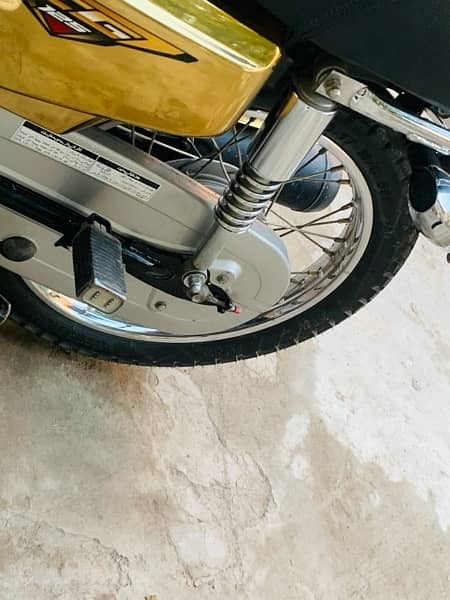 honda 125 CG Gold Edition 2024 Model 6