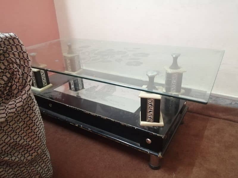 Reasonable Price Sofa set and  glass table 5