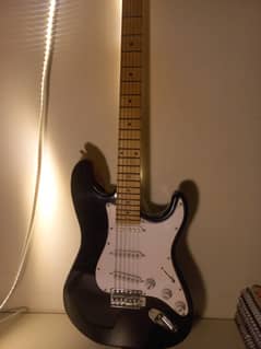 electric guitar (with amp for free)