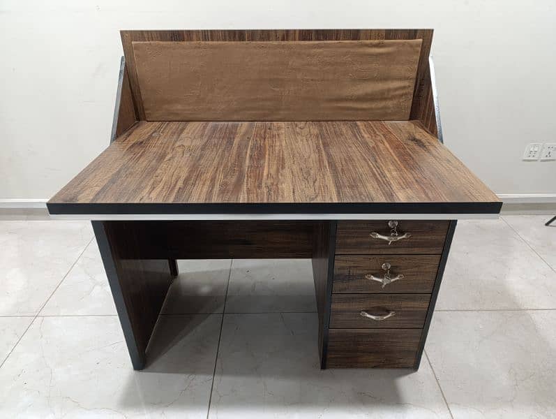 Premium Office Table Workstation. Partex Made 1