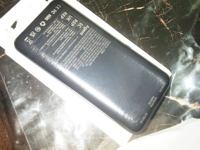 PAIDASHU POWERBANK 27000mah 7