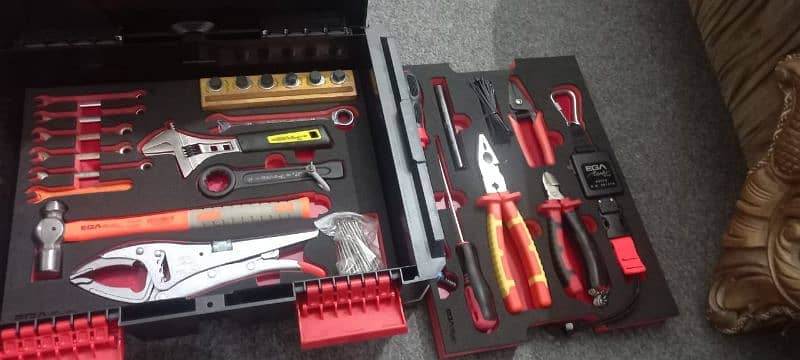 Tools boxs for spain 5