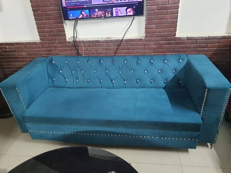 beautiful 6 seat valvet. sofa set 0