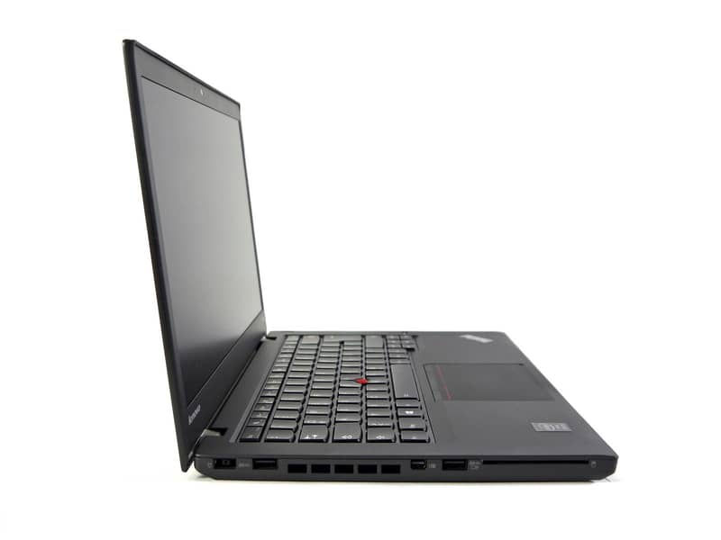 Lenovo Thinkpad T440p Core i5 4th Gen  Ram 4 GB SSD  128 GB 6