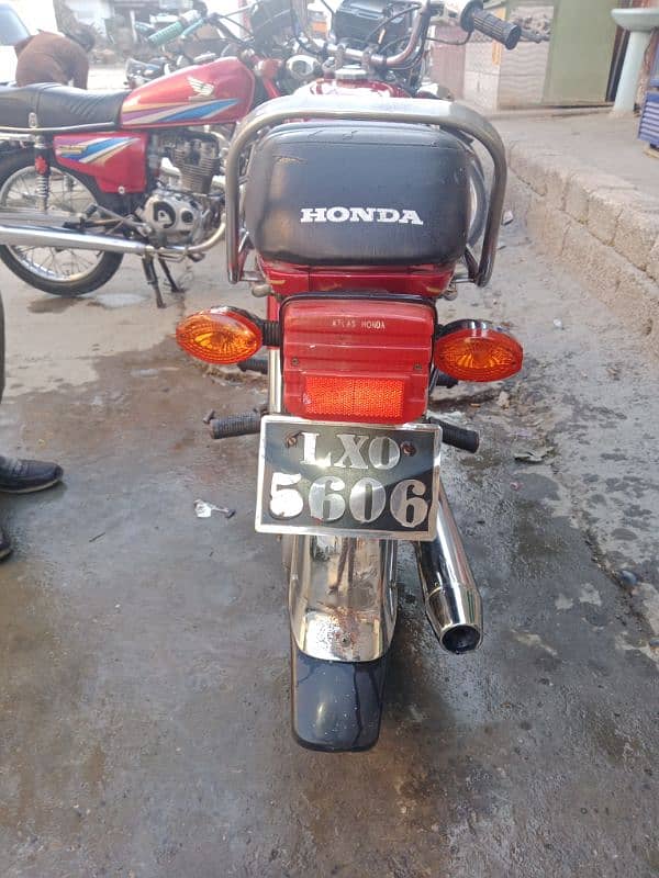 brand new bike . . . genone 2850 chla howa hy  new tyre l 6