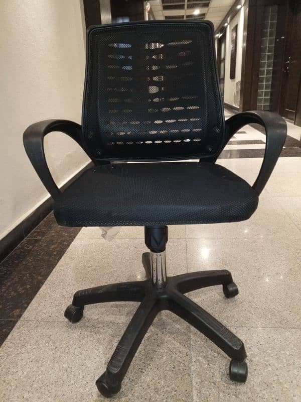 10 office chairs for sale 0