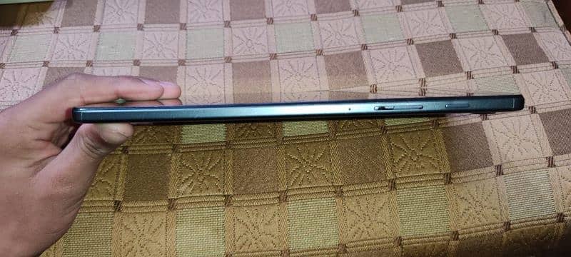 galaxy tab a7 lite 10/9. condition 5