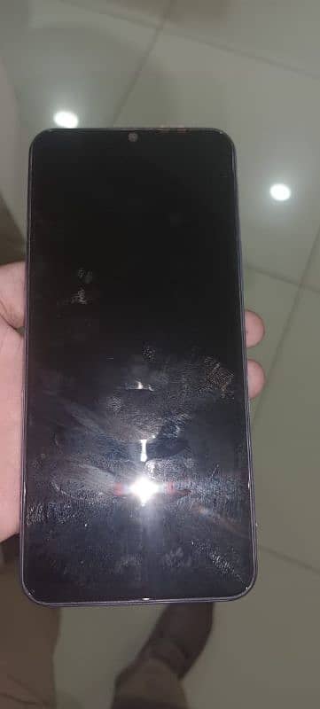 vivo y17s 4