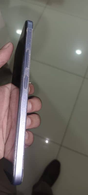 vivo y17s 5