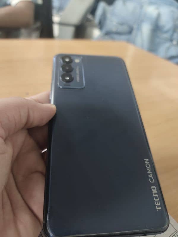 Tecno Camon 18p 3