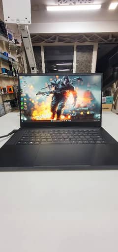 Gaming Laptop Razer Blade RZ09-02 CORE i7 8TH Gen GTX 1070