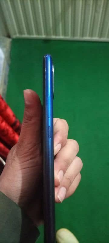 infinix hot 8.4+64 3