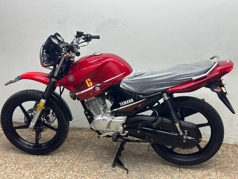 yamaha ybr125g 2021 model ( 14000 km ) 4