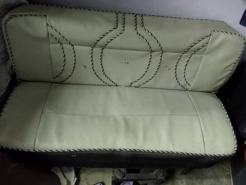 sofa seat 1