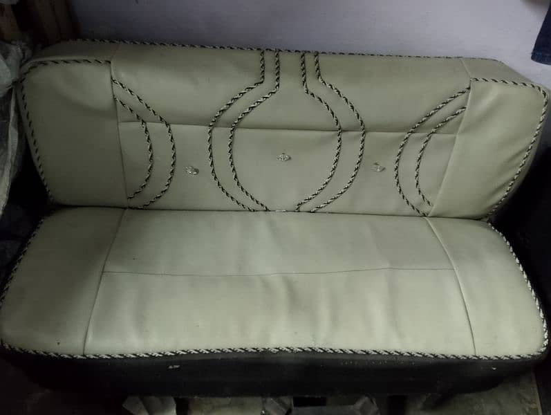 sofa seat 2