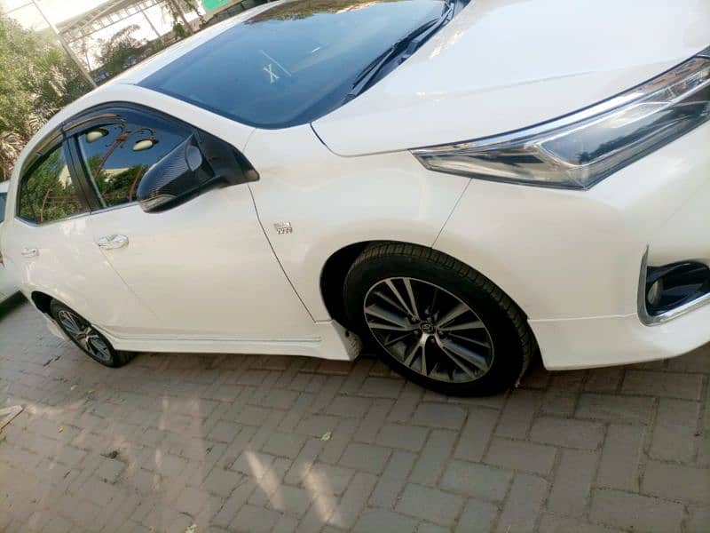 Toyota Corolla Altis Grandi 2020/21 4