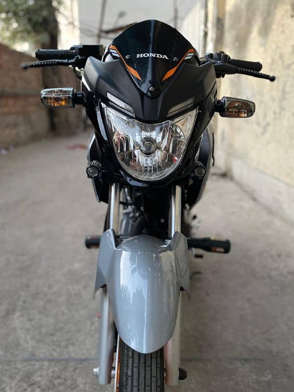 cb 150 f 2024 model SE 6