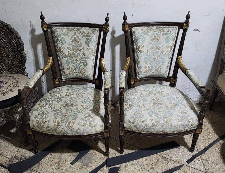 bedroom chairs for sale 0