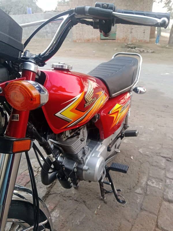 Honda 125 All Punjab numbr 3