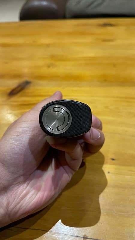 Geek Vape B100 3