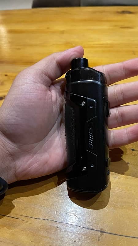 Geek Vape B100 4