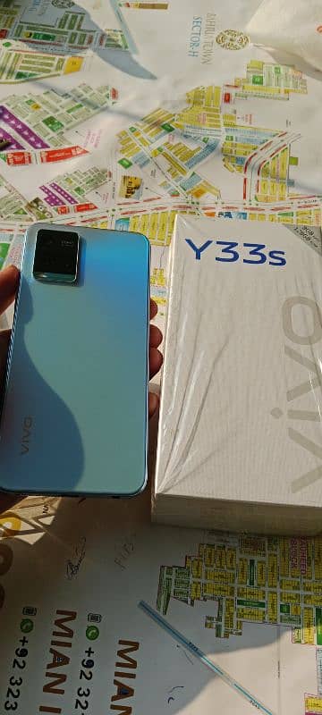 vivo y33 8+4/128 lush 0