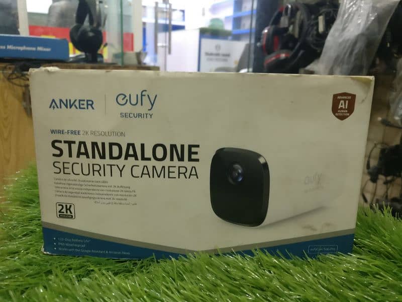 Anker eufy Security SoloCam E40 Security Camera Outdoor 4