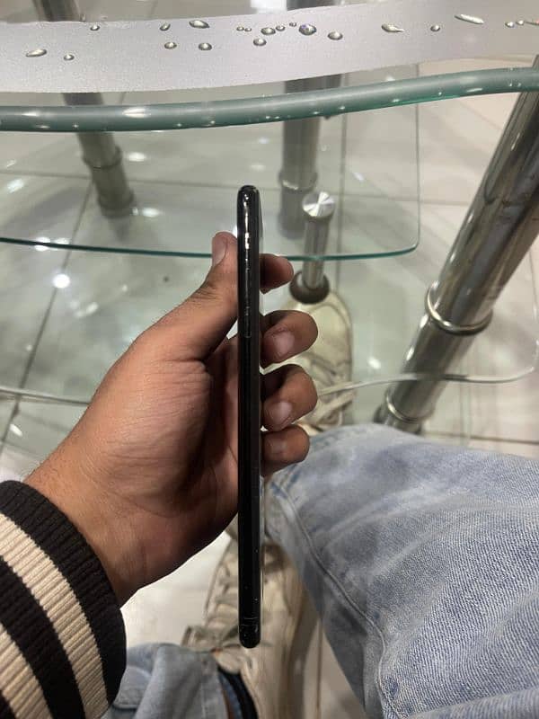 iphone 7plus outclass condition 5