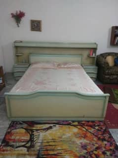 Deco paint beautiful wooden bed