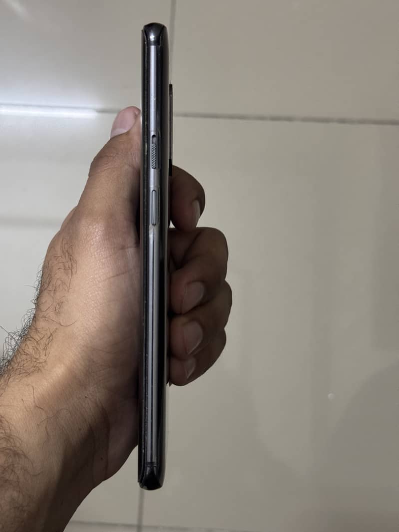 One Plus 7 Pro 5