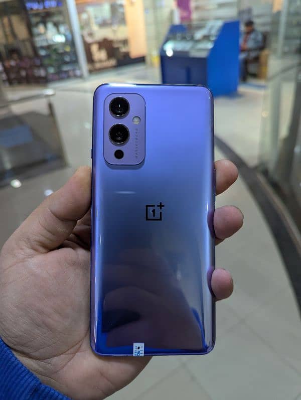 OnePlus 9 12/256 0