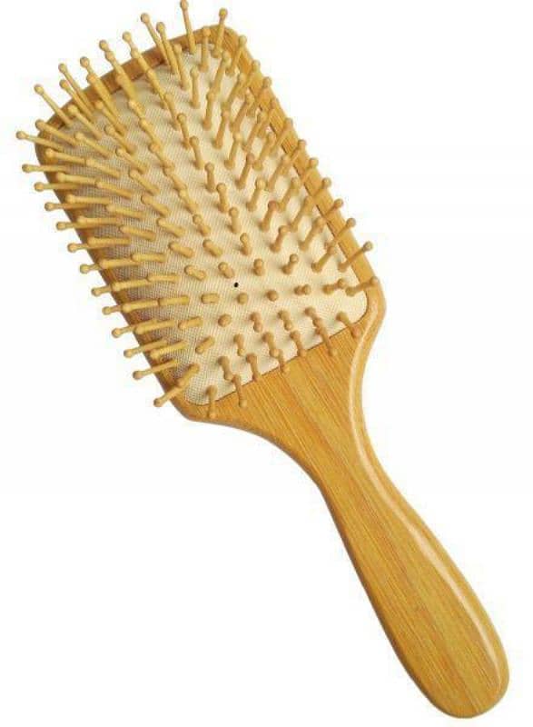 Wooden hair brush 0