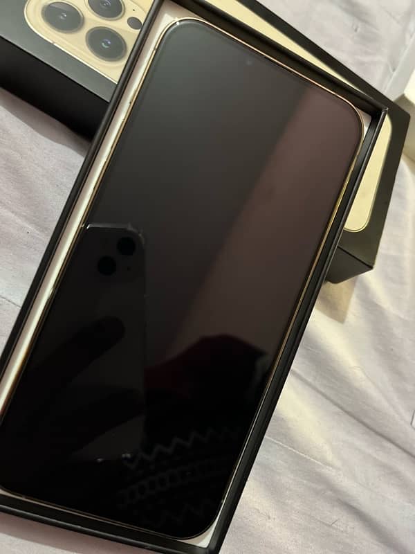 Iphone 13 promax gold pta approved box 7