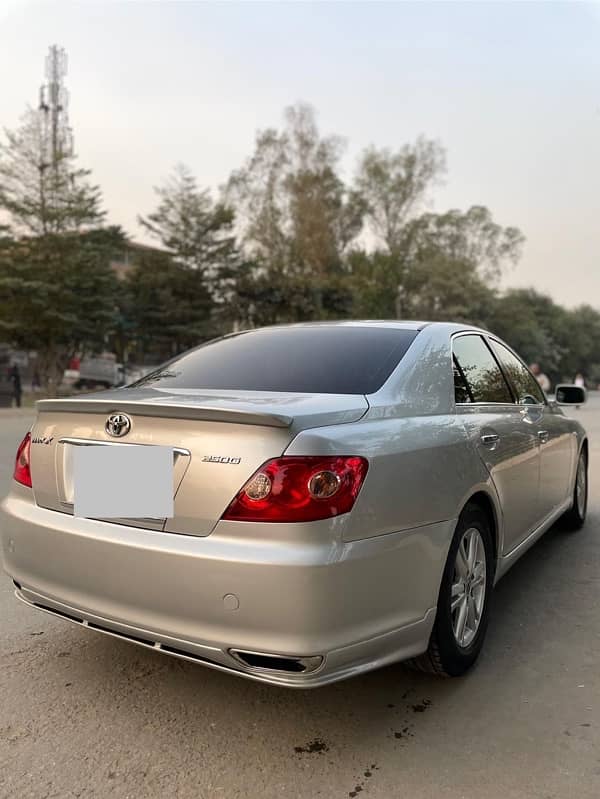 Toyota Mark X 2005 4