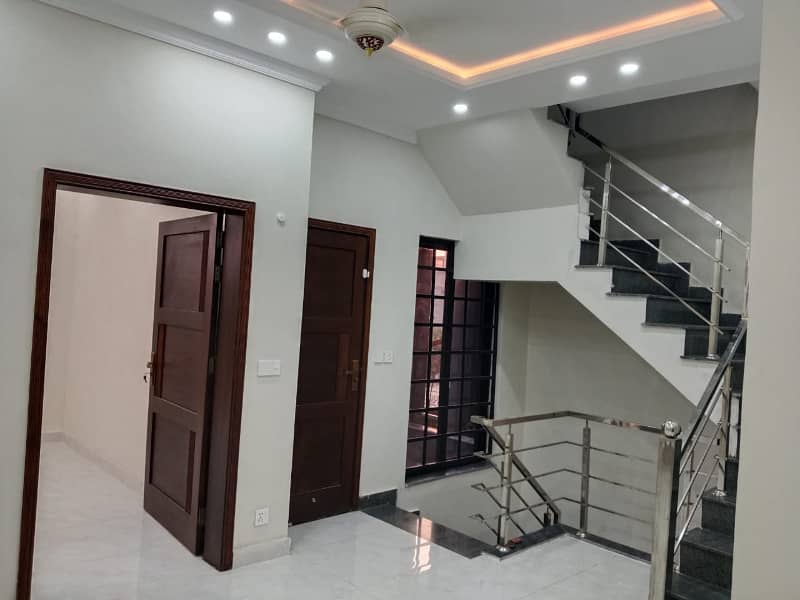 5 Marla luxury house available for sale in Block D Bahria Orchard 11