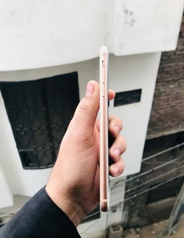 iPhone 8 plus foctory unlock original penal finger ok 4