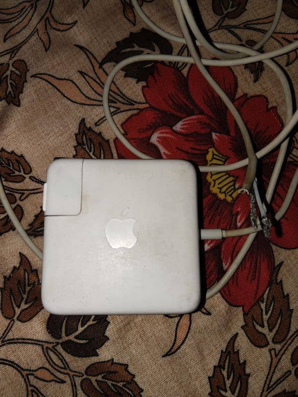 Apple magsafe 1 60W power adapter A1344 0