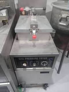 Pressure Gas Fryer Deep Fryer Pizza Oven Display Chiller Coffee Maker