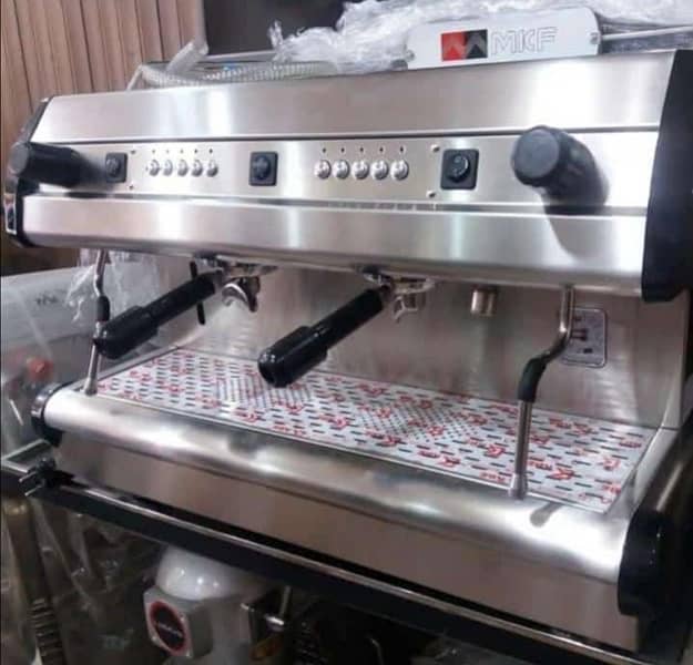 Pressure Gas Fryer Deep Fryer Pizza Oven Display Chiller Coffee Maker 5