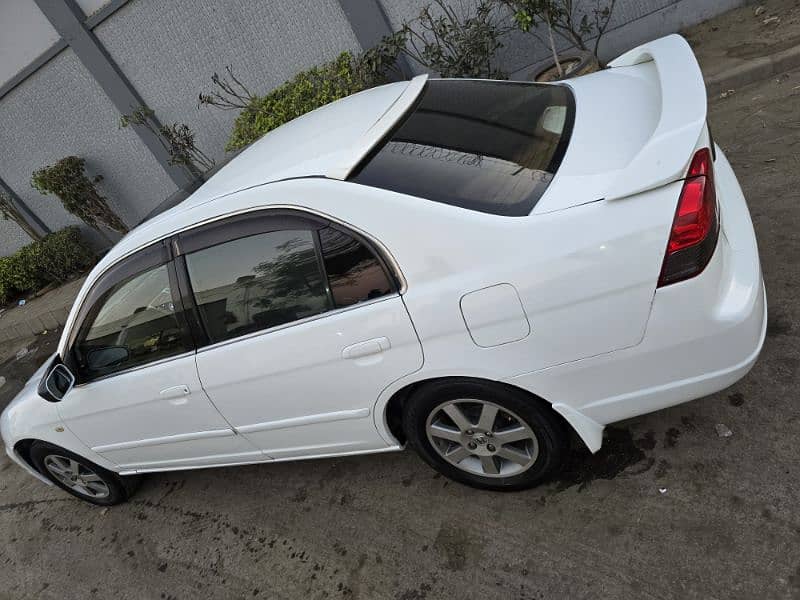 Honda Civic Oriel 2004 0