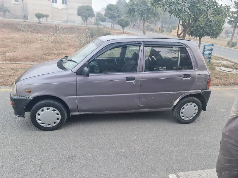 Daihatsu Cuore 2005 3