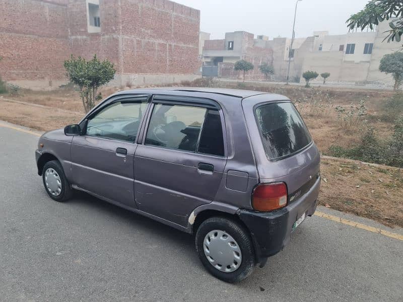 Daihatsu Cuore 2005 4