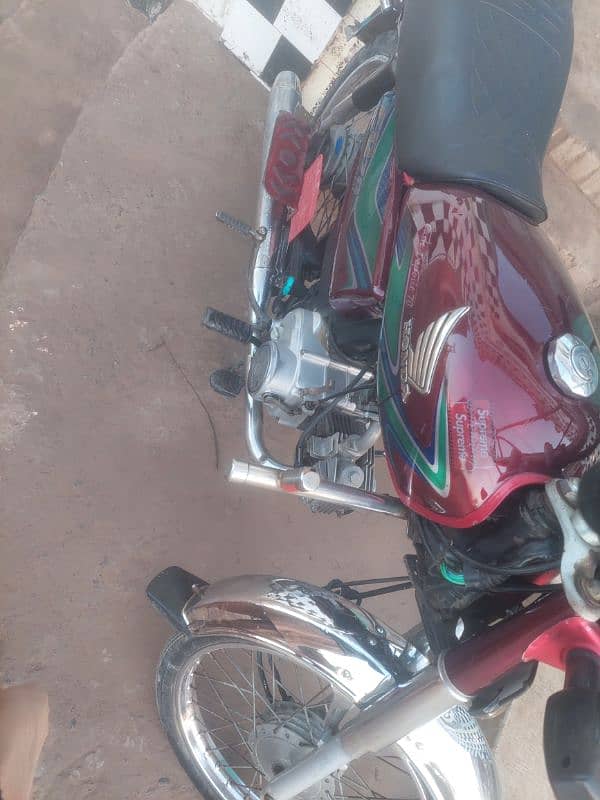 Honda cd70 2018 0