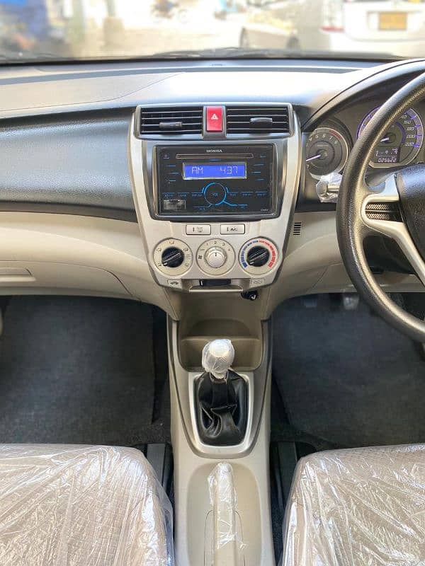 Honda City IVTEC 2018 manual urban titanium 19