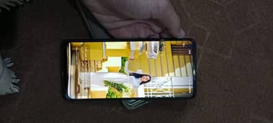 oppo f21 pro 4G 1 year 6 month used 10/9.5 condition